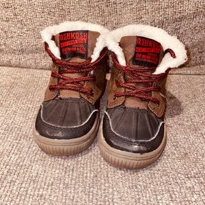 Oshkosh boots